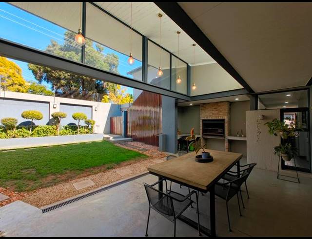 4 BEDROOM HOUSE FOR SALE IN MENLO PARK